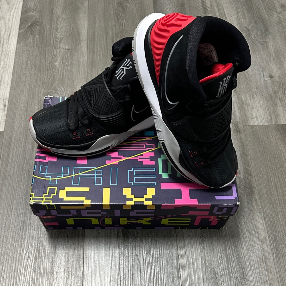 Men’s Nike Kyrie 6 "Bred" basketball shoes. Men’s Sz 9